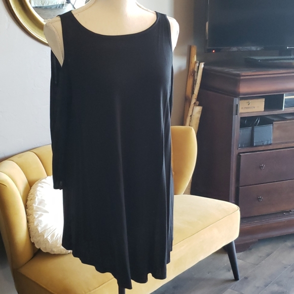 Swing top, cold shoulder - Picture 1 of 4